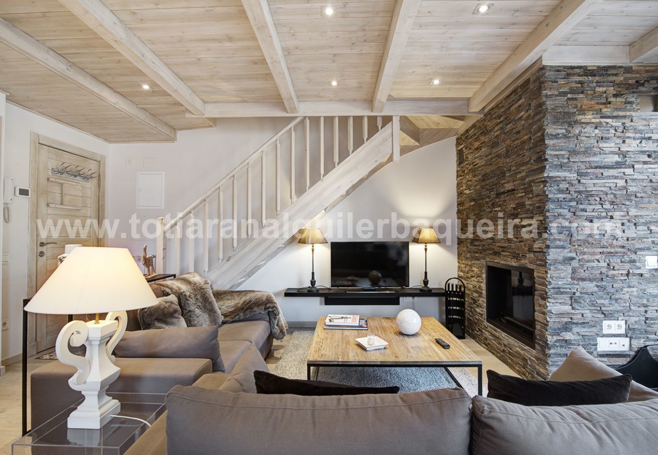 Apartment in Baqueira - Ratera by Totiaran