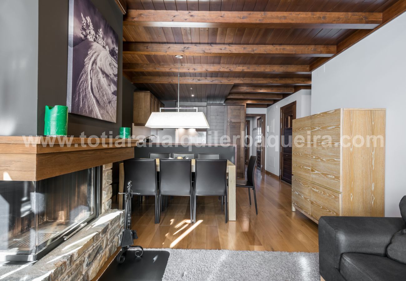 Apartment in Baqueira - Restanca by Totiaran