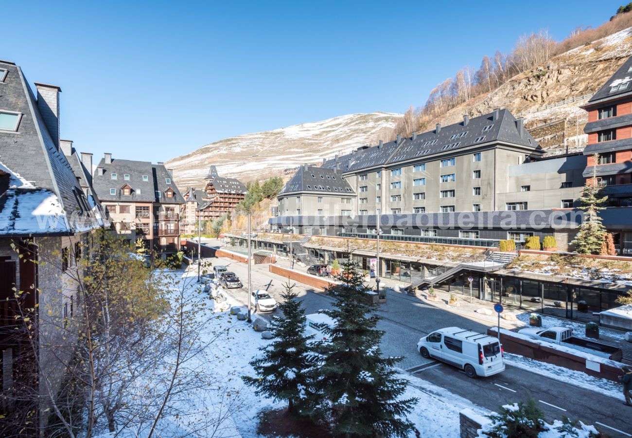 Apartment in Baqueira - Restanca by Totiaran