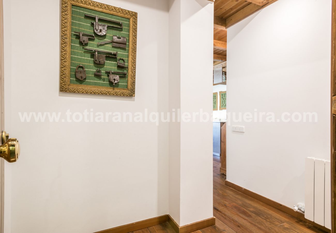 Apartment in Baqueira - Ribereta by Totiaran