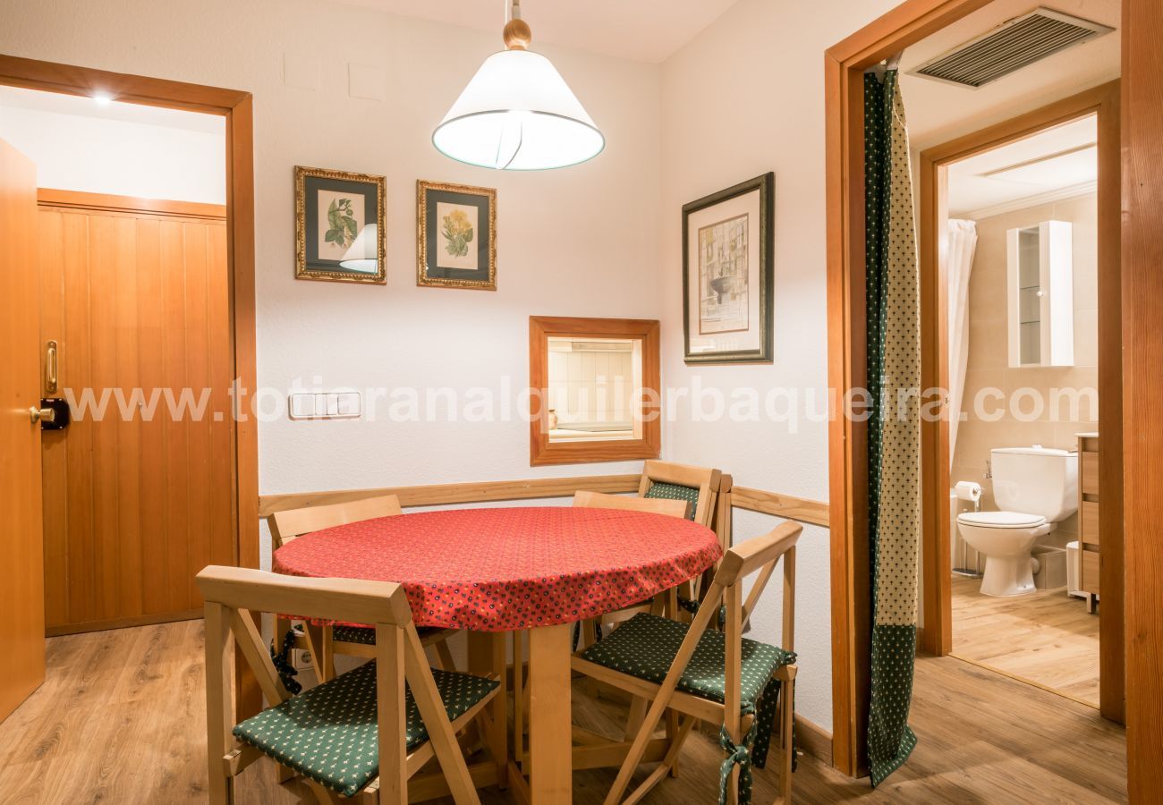 Apartment in Baqueira - Sant Maurici by Totiaran