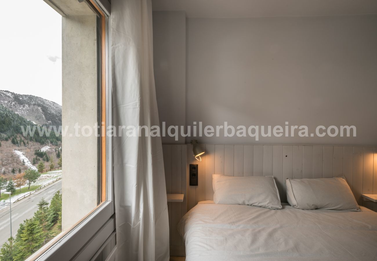Apartment in Baqueira - Sauts by Totiaran
