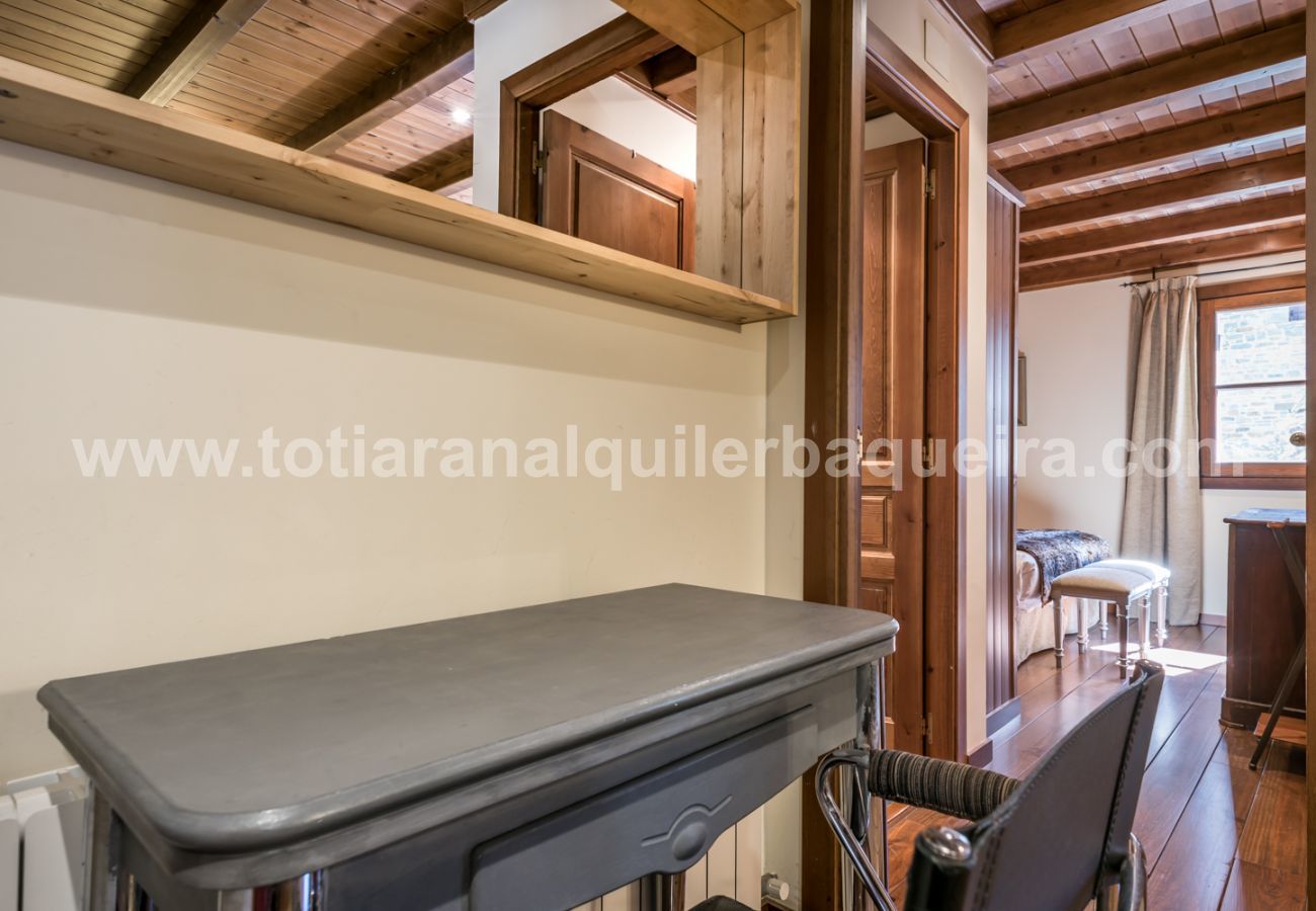 Apartment in Baqueira - Sendrosa by Totiaran