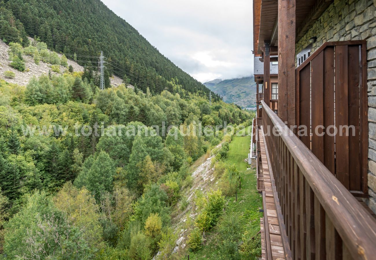 Apartment in Baqueira - Tubo Nere by Totiaran