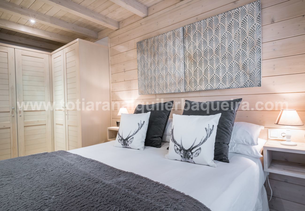 Apartment in Baqueira - Tubo Nere by Totiaran