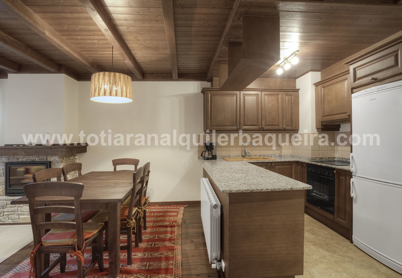 Apartment in Baqueira - Tuc dera Llança by Totiaran