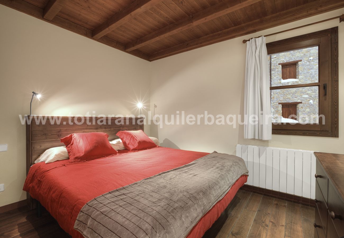 Apartment in Baqueira - Tuc dera Llança by Totiaran