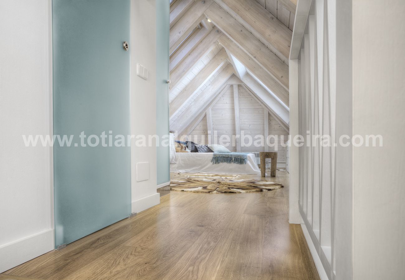 Apartment in Baqueira - Vinyeta by Totiaran