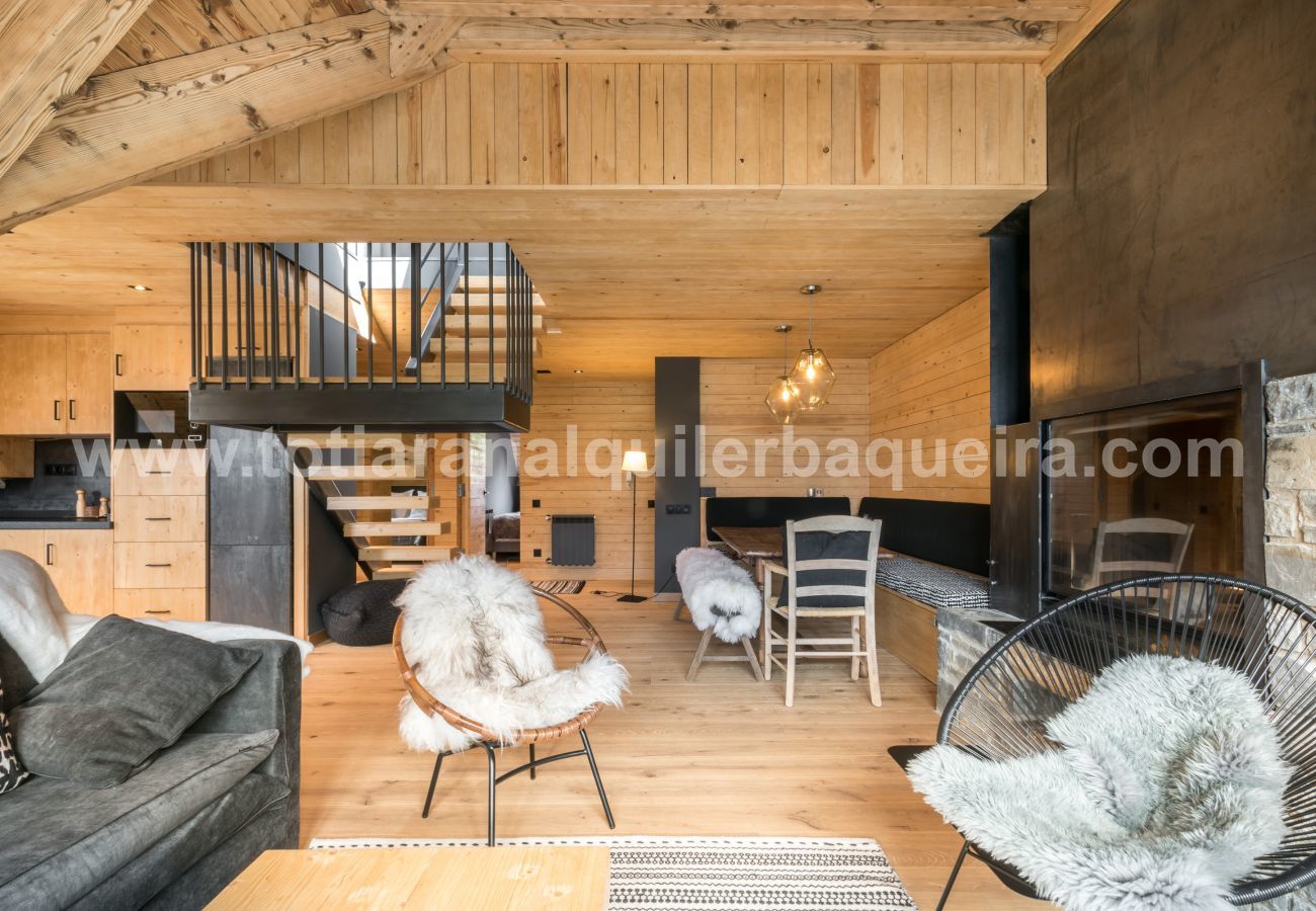 Apartment in Salardú - Montpius by Totiaran