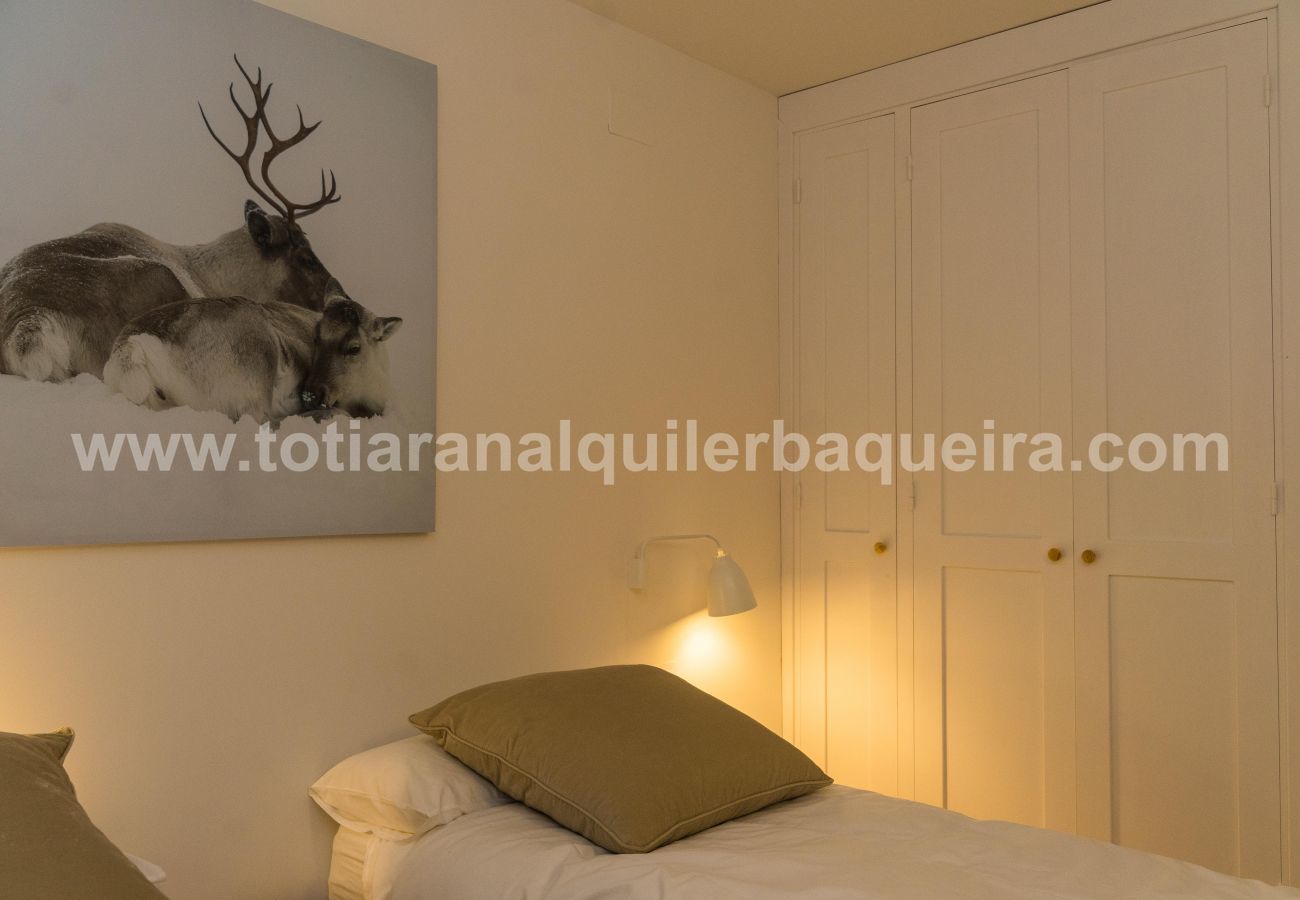 Apartment in Baqueira - Airoto by Totiaran