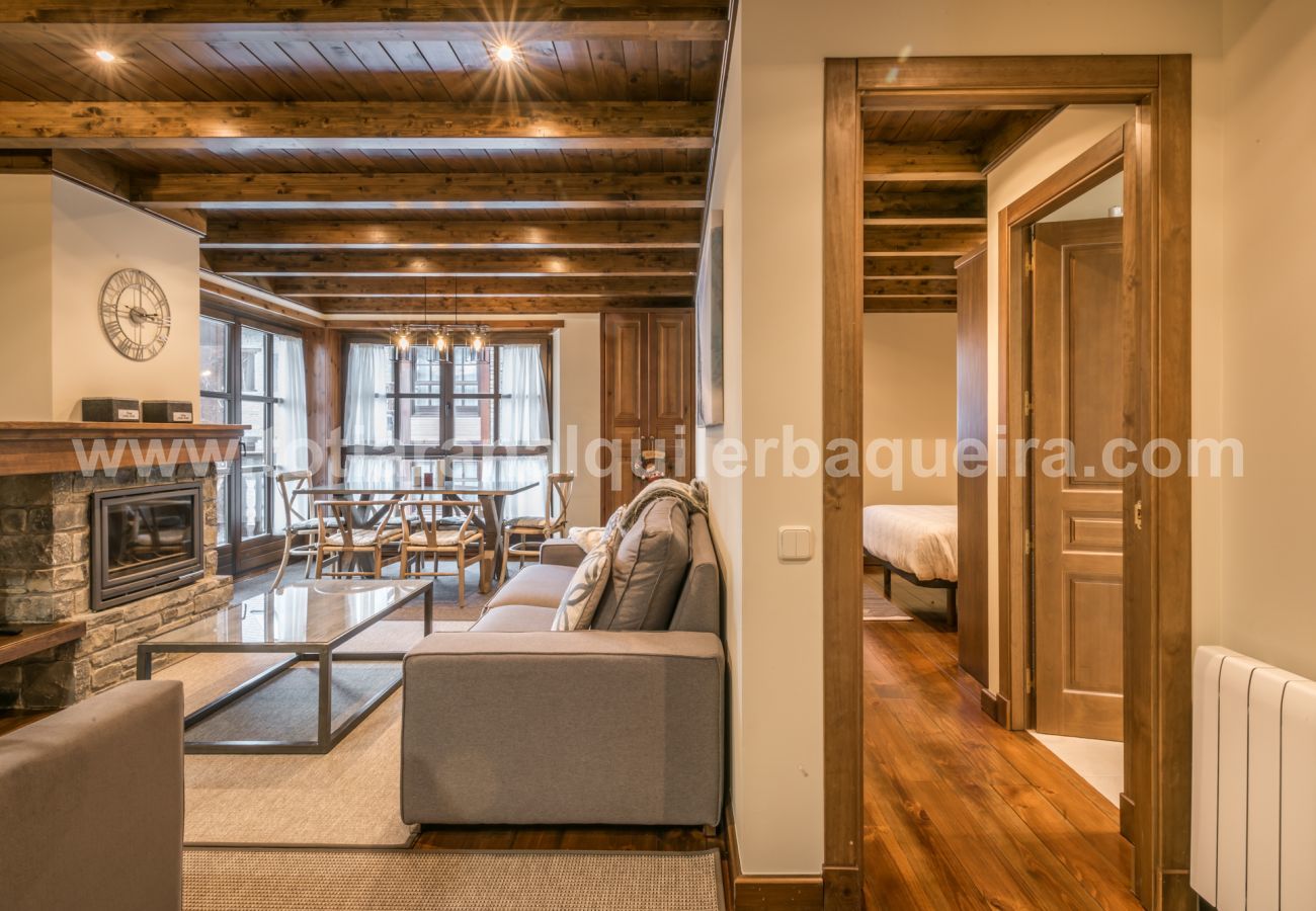 Apartment in Baqueira - Invernalia by Totiaran