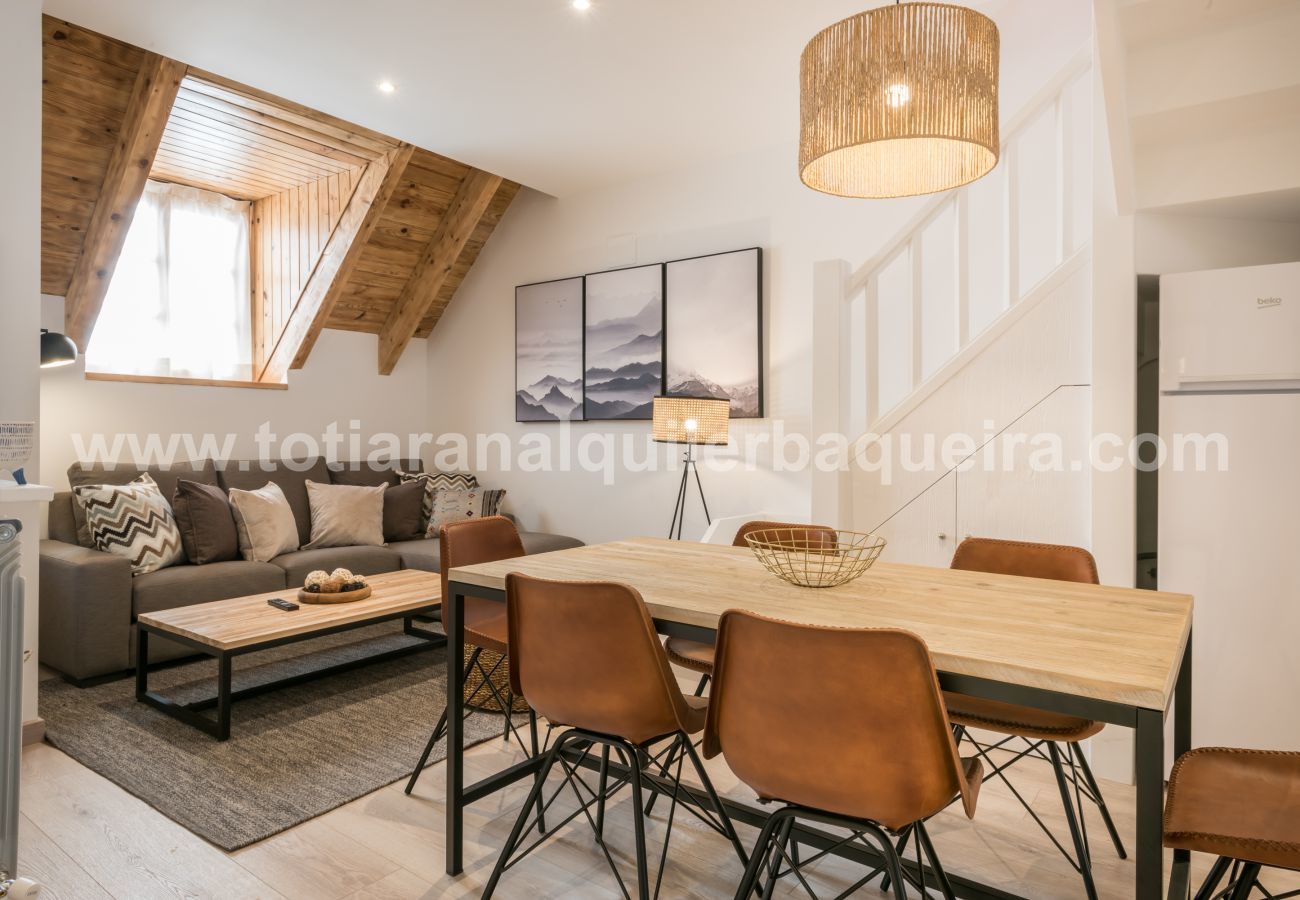 Apartment in Baqueira - Mike by Totiaran