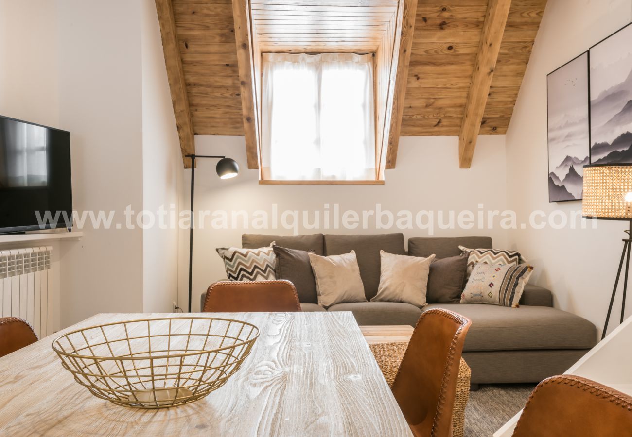 Apartment in Baqueira - Mike by Totiaran