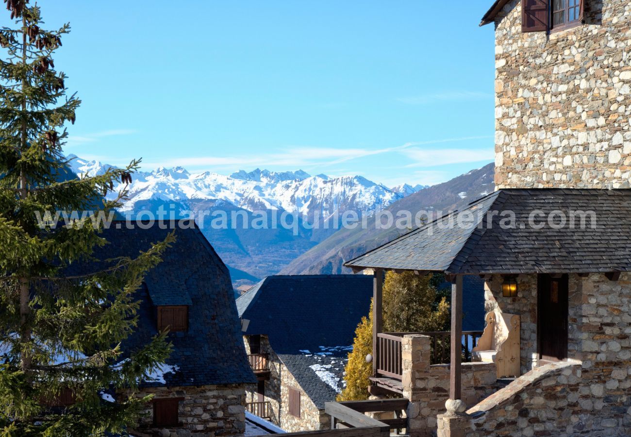 House in Baqueira - Casa Torreon by Totiaran