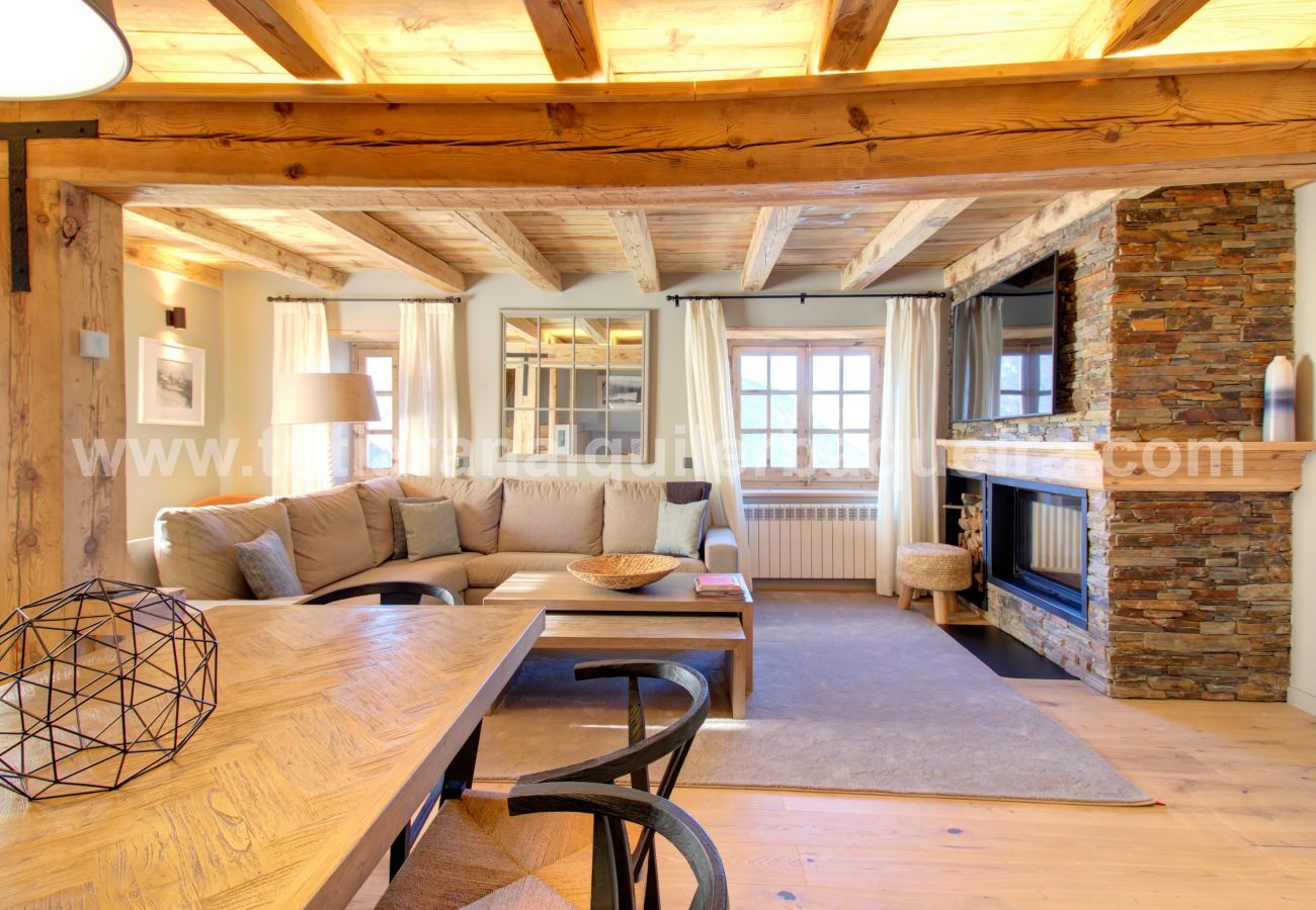 House in Baqueira - Casa Torreon by Totiaran