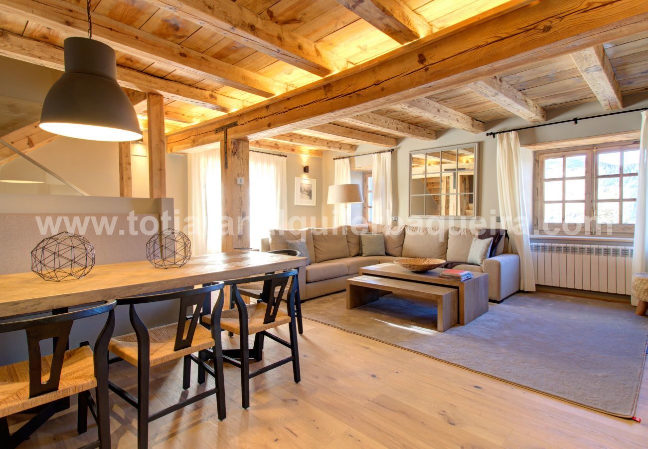 House in Baqueira - Casa Torreon by Totiaran