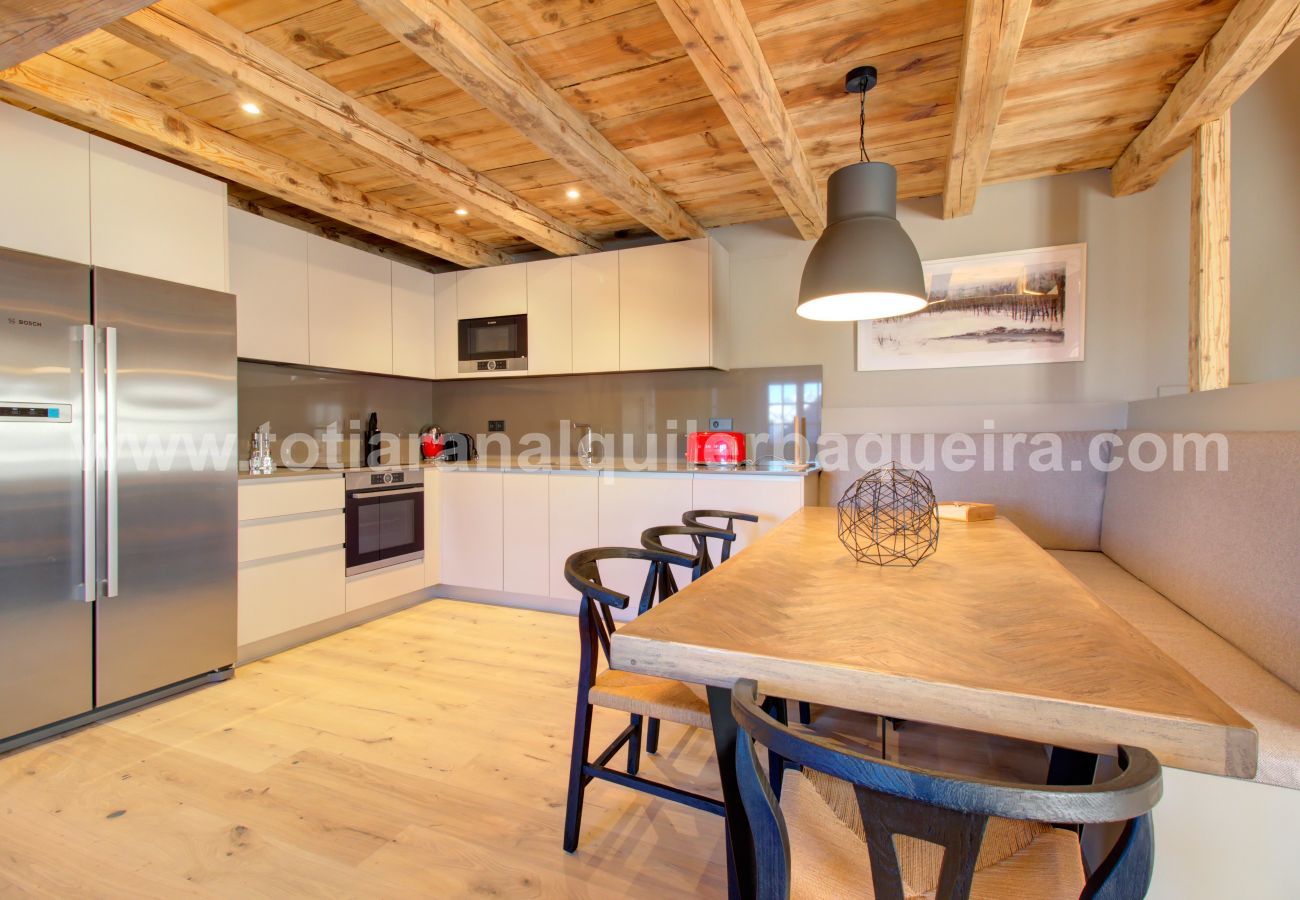 House in Baqueira - Casa Torreon by Totiaran