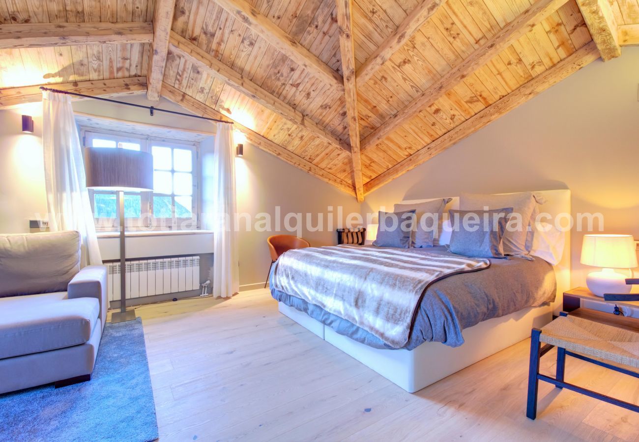 House in Baqueira - Casa Torreon by Totiaran