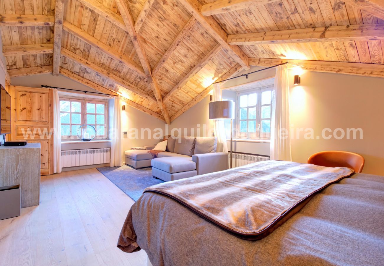 House in Baqueira - Casa Torreon by Totiaran