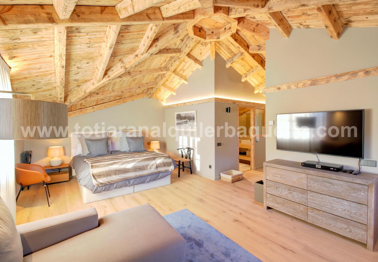 House in Baqueira - Casa Torreon by Totiaran