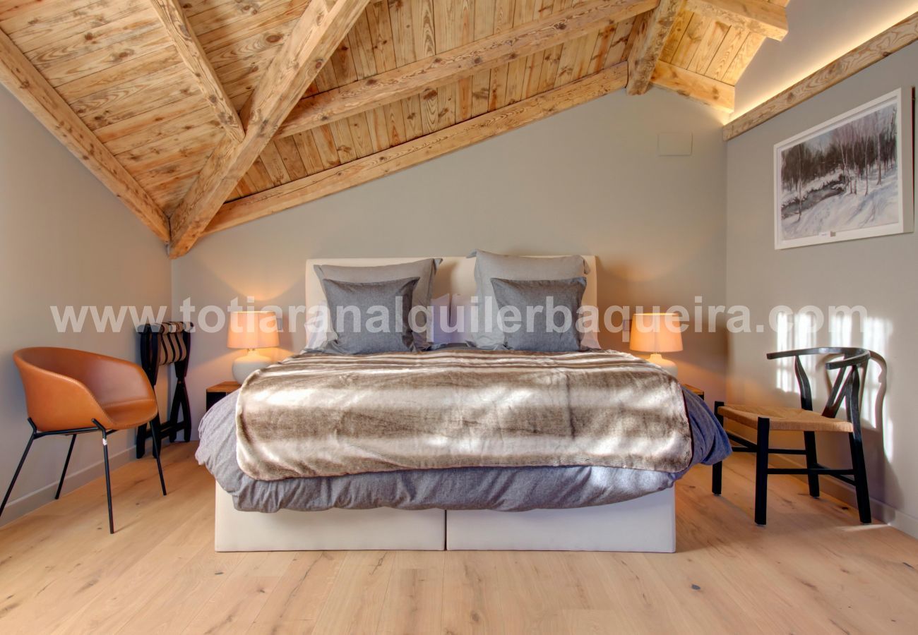 House in Baqueira - Casa Torreon by Totiaran