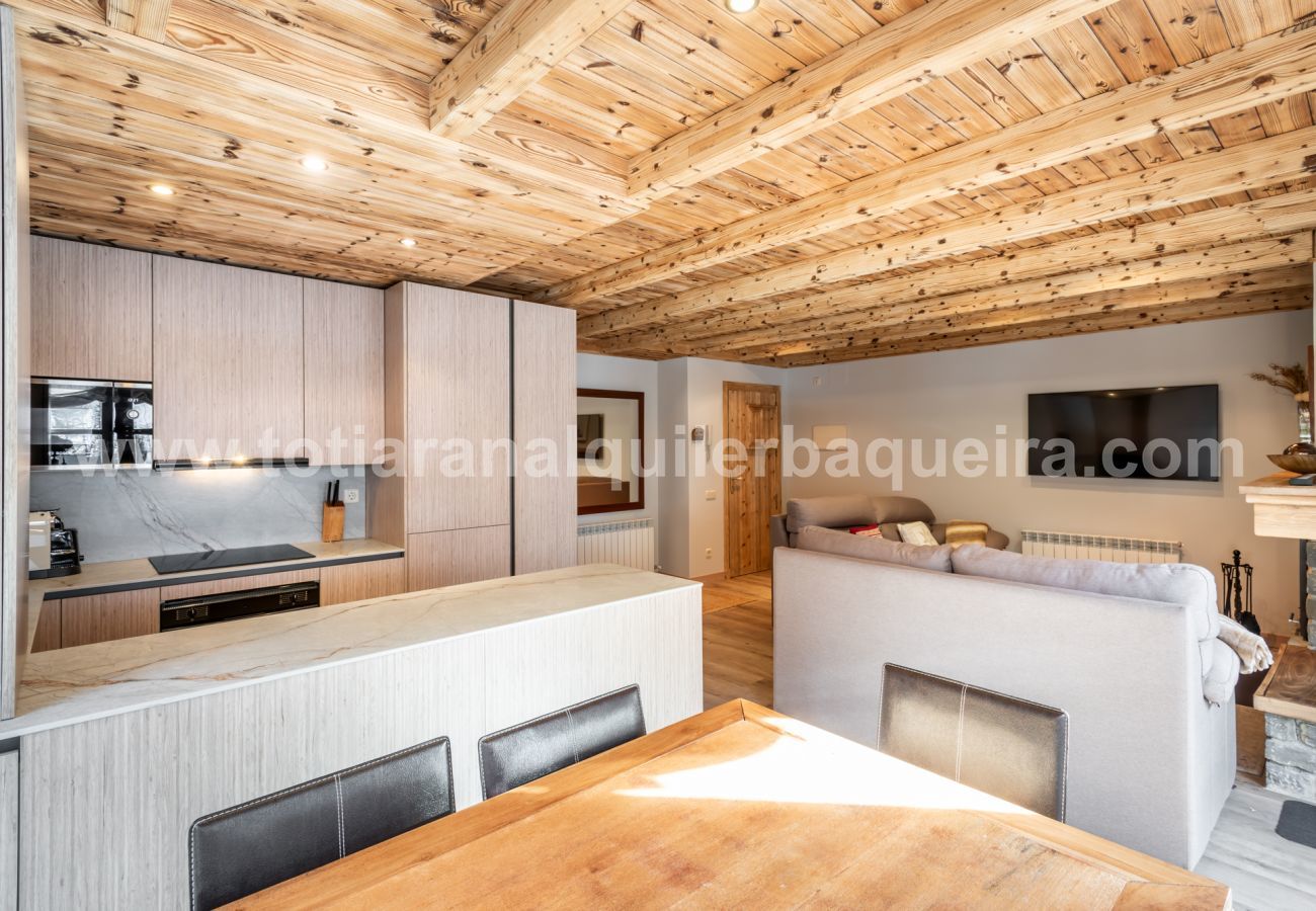 Apartment in Baqueira - Molieres by Totiaran