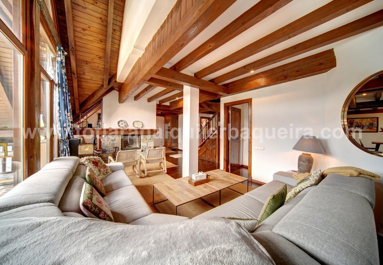 House in Baqueira - Casa Mont-Romies by Totiaran
