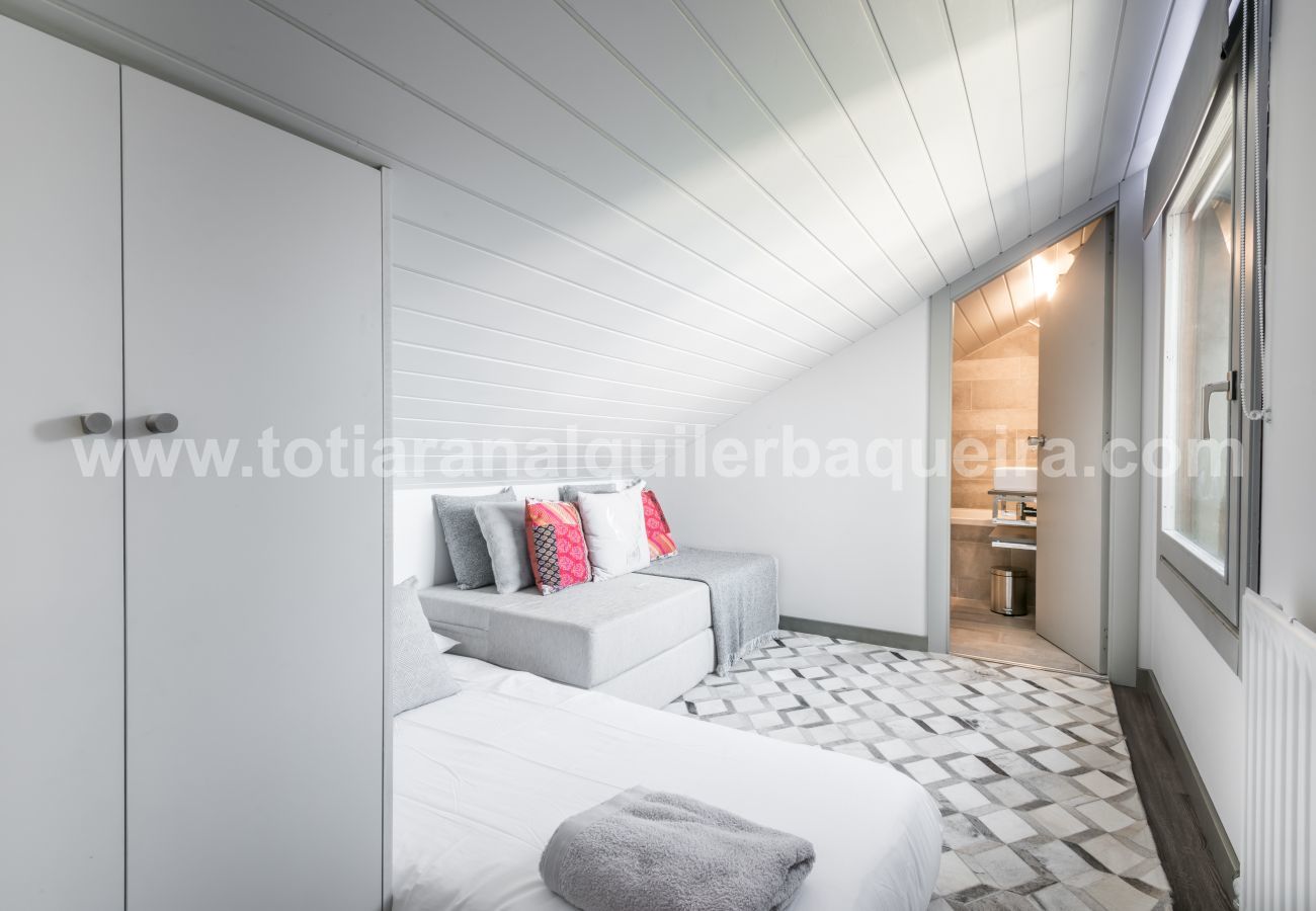 Apartment in Baqueira - Vistas Ruda by Totiaran