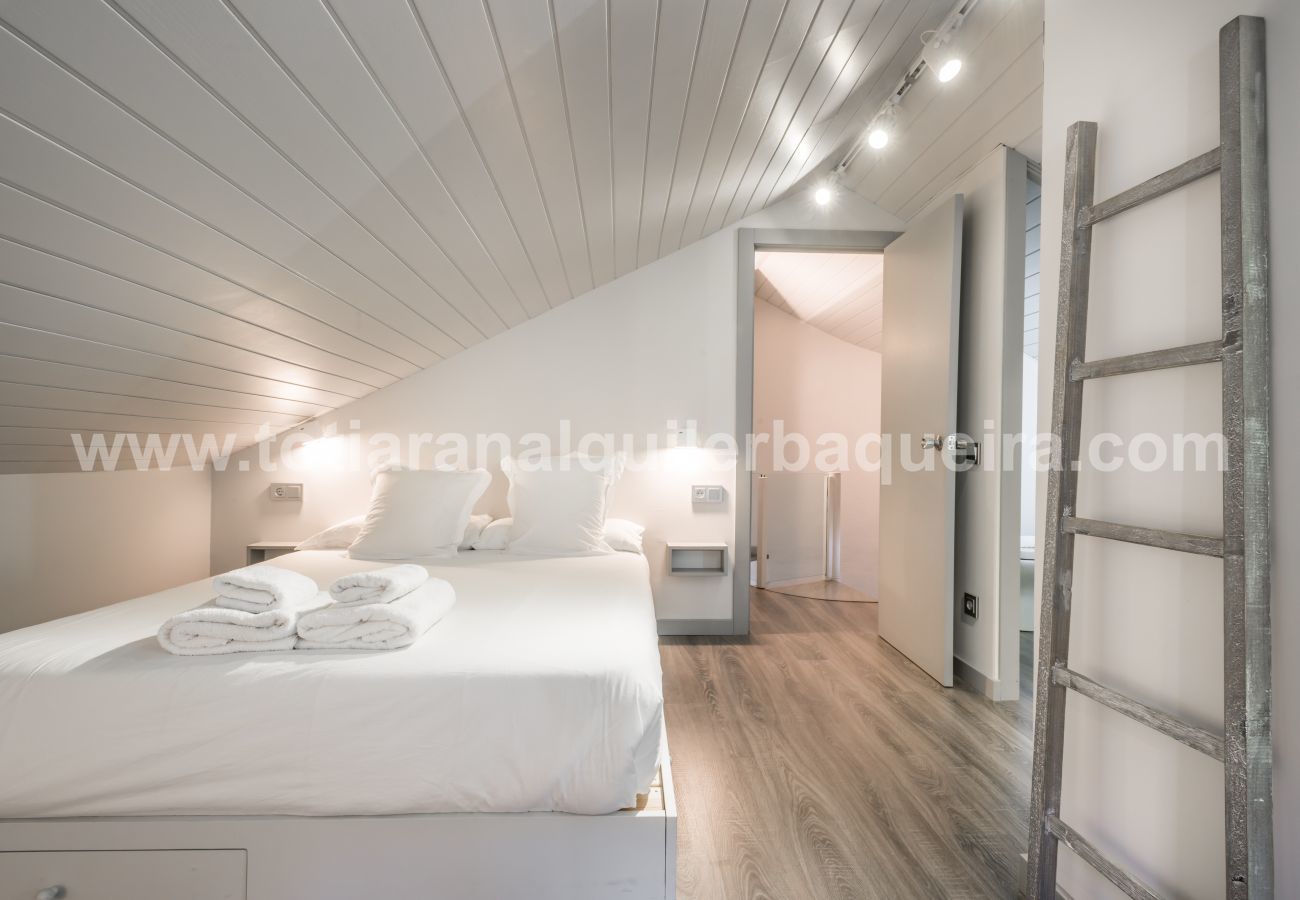 Apartment in Baqueira - Vistas Ruda by Totiaran