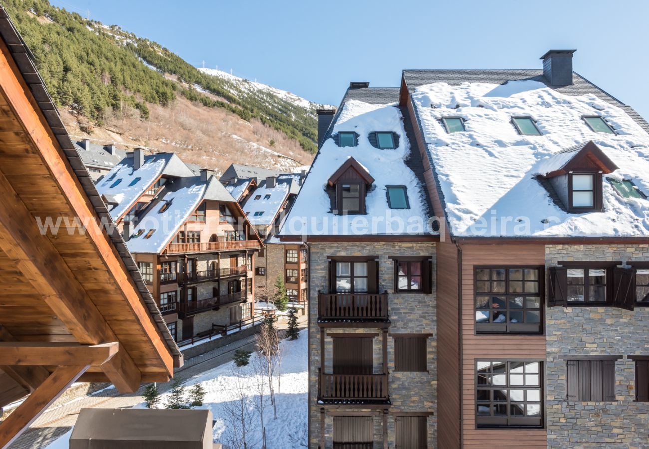 Apartment in Baqueira - Marmotes by Totiaran