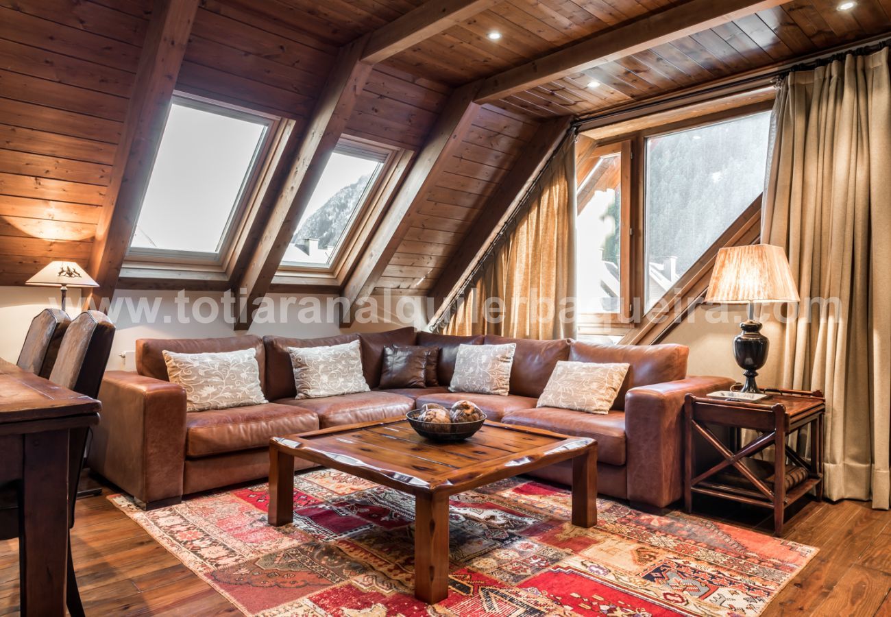 Apartment in Baqueira - Era Jançana by Totiaran
