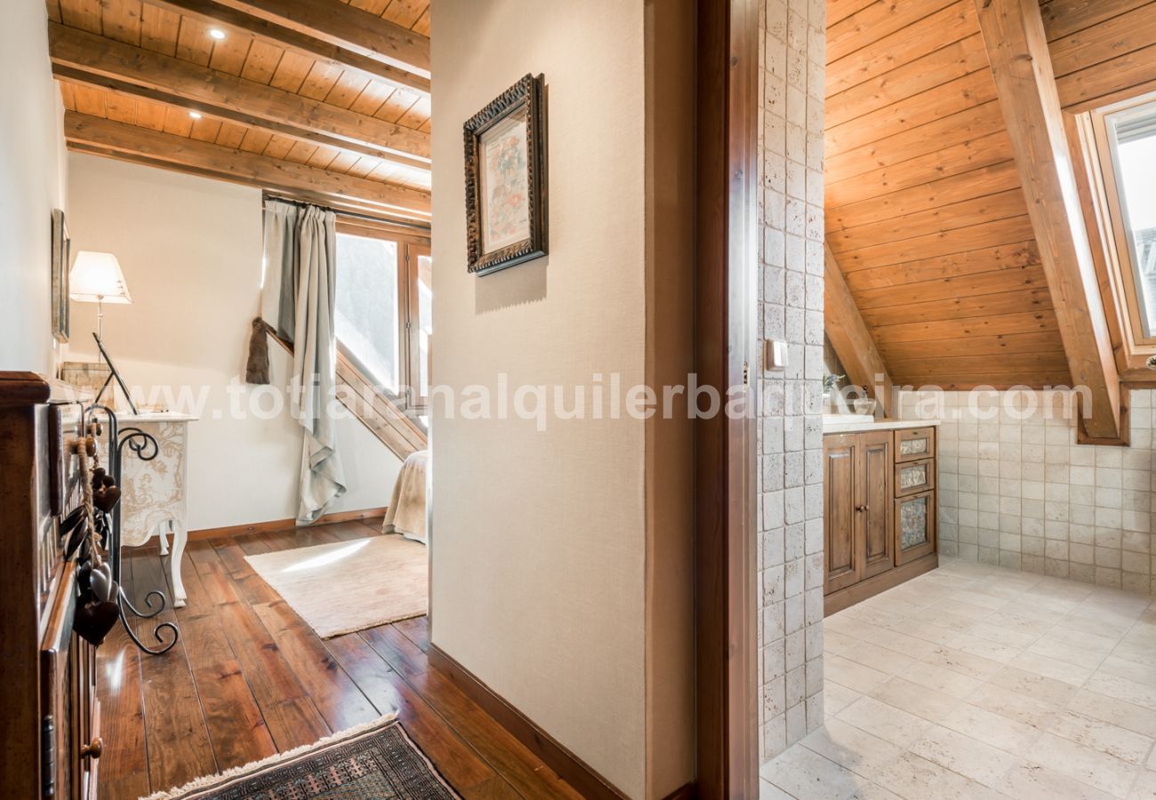Apartment in Baqueira - Era Jançana by Totiaran