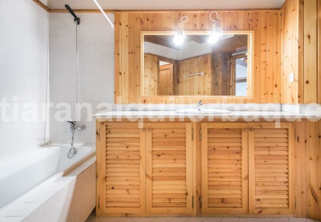 Appartement à Baqueira - Manaud - Pleta de Jus by Totiaran Appartement à Baqueira - Manaud - Pleta de Jus by Totiaran