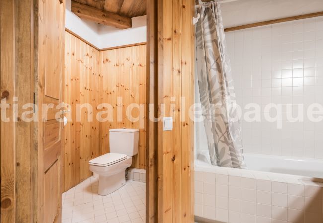 Appartement à Baqueira - Manaud - Pleta de Jus by Totiaran Appartement à Baqueira - Manaud - Pleta de Jus by Totiaran