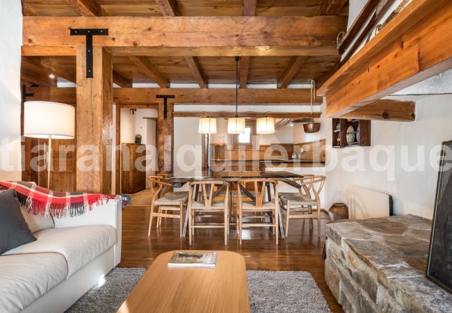 Appartement à Baqueira - Manaud - Pleta de Jus by Totiaran Appartement à Baqueira - Manaud - Pleta de Jus by Totiaran