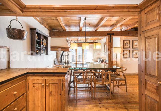 Appartement à Baqueira - Manaud - Pleta de Jus by Totiaran Appartement à Baqueira - Manaud - Pleta de Jus by Totiaran