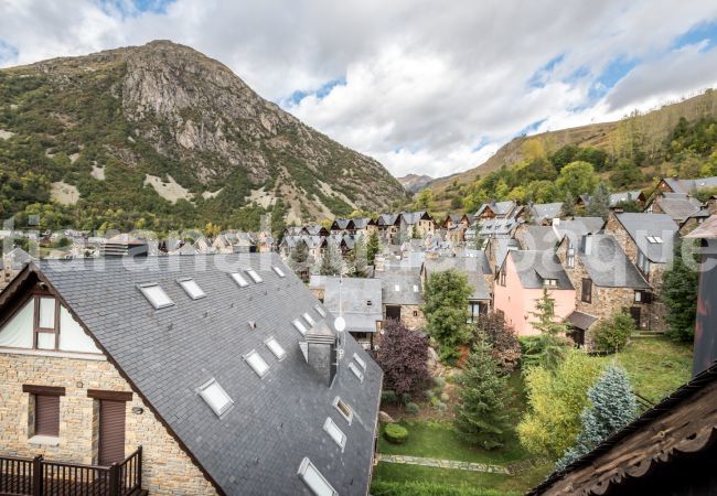 Casa Pujo de Totiaran, située à Salardu, à 5 km de Baqueira 1500