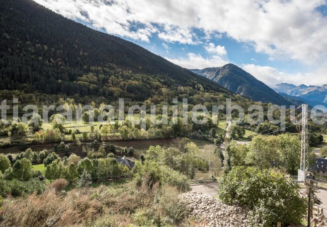 Casa Pujo de Totiaran, située à Salardu, à 5 km de Baqueira 1500