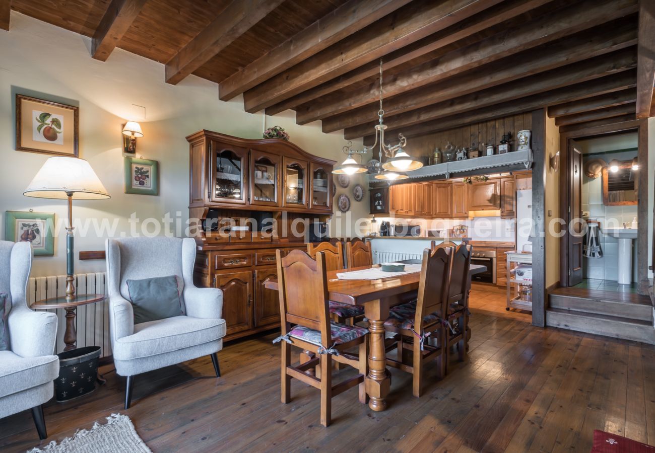 Maison à Salardú - Casa Pinarrets by Totiaran